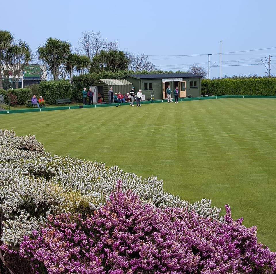 Bowling-green-with-dressing-rooms